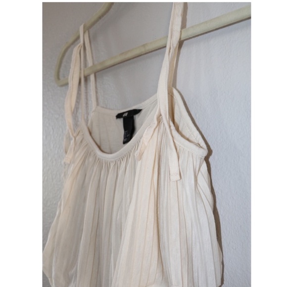 H&M Ruffle Tank Top - Picture 5 of 7